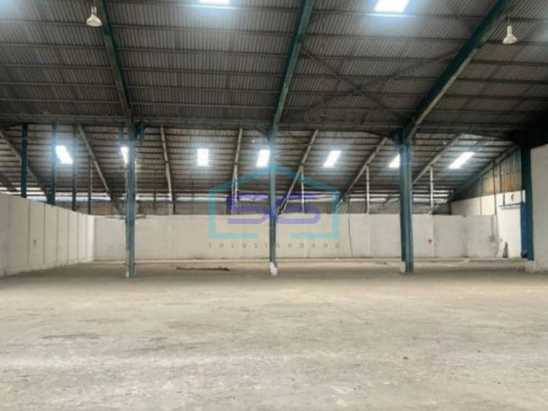 Cheap Warehouse for Rent Various Sizes, Flood-Free in Tangerang Building Area 3,000 m²