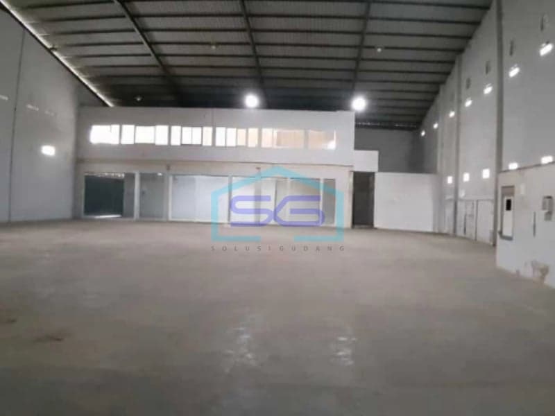 Dijual Gudang Lokasi Prime di Mainroad Kiaracondong Bandung Jawa Barat Luas Tanah 1800m²