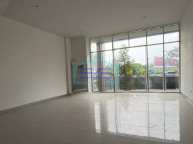 Disewakan Ruko Strategis Luas Bangunan 150 m² Lokasi di Bandung Jawa Barat