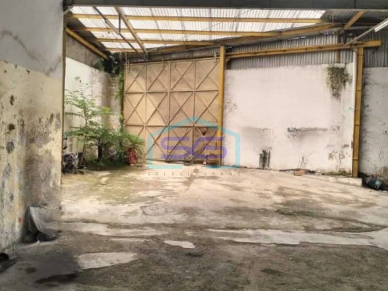 Strategic Warehouse for Sale in Sayap Sudirman, Bandung City, West Java, Land Area 1315m²