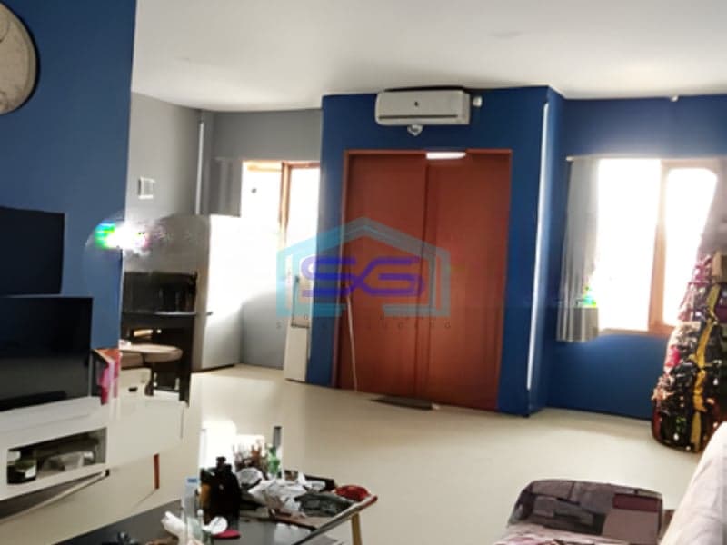 Dijual Cepat Ruko 3 Lantai Di Tomang Jakarta Barat Pinggir Jalan Besar Bangunan Full Renovasi LT 159m2
