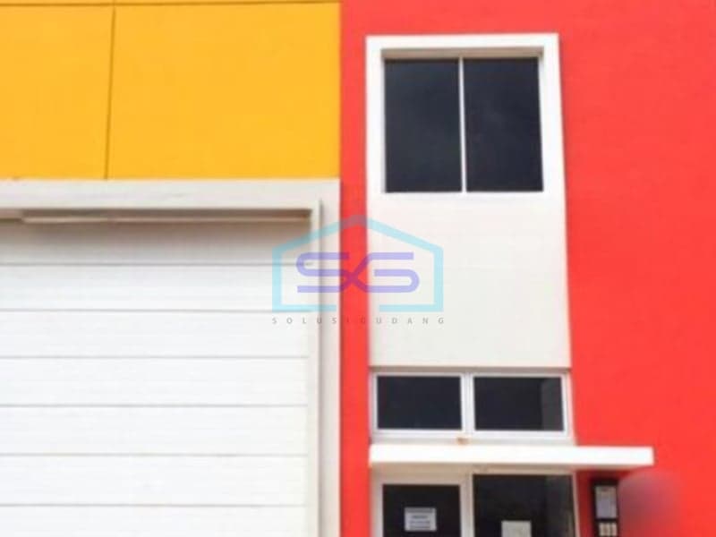 Warehouse for Rent Land Area 162 m² Ready to Use Location in East Jakarta