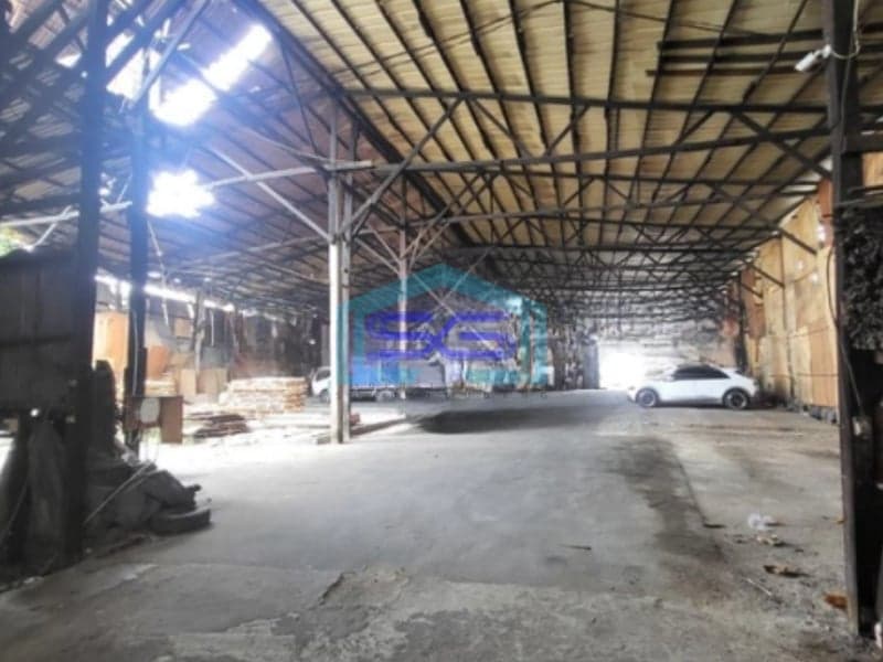 Disewakan Gudang Luas 3200m² Pinggir Jalan Daan Mogot Jakarta Barat Bonus Ruko