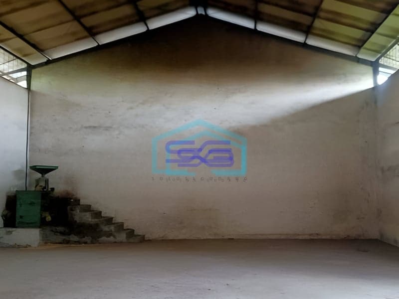Dijual Gudang Akses Container 40 Feet Luas Bangunan  3400 m²  di Cikiwul Bekasi