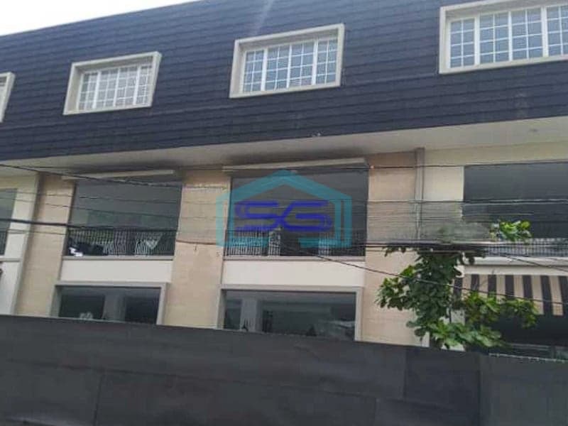 Dijual Gedung Kantor di Jl. Inspeksi Saluran Kali Malang Jatinegara Jakarta Timur LB 1200m2