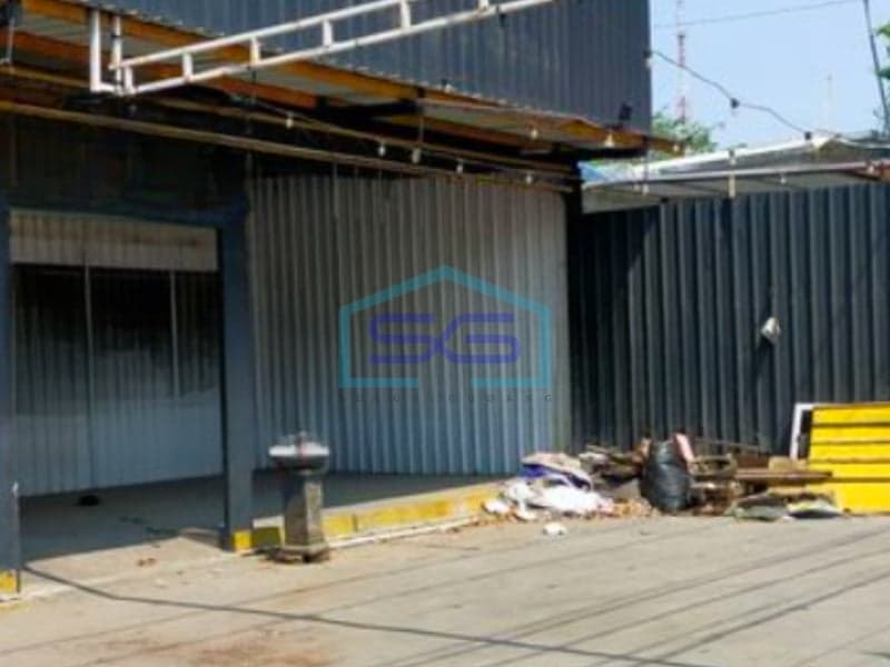 Disewakan Ruang Usaha Luas Tanah 420 m² Lokasi di Surakarta Jawa Tengah