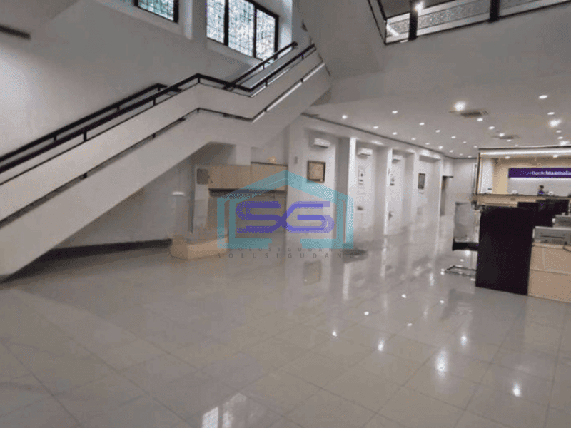 Disewakan Ruang Usaha 2 Lantai Luas Tanah 670 m² di Jetis Yogyakarta