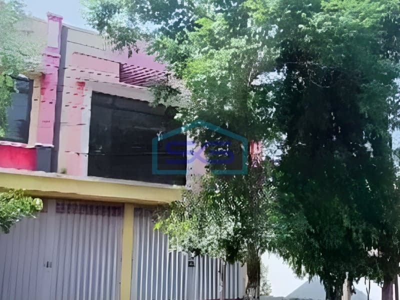 Shophouse for Rent with Building Area 100 m² in Tulungagung East Java