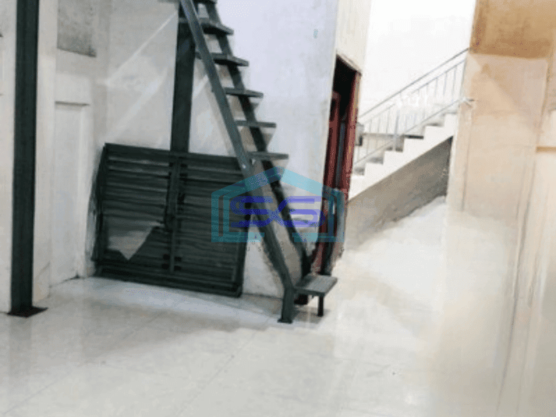 Disewakan Ruko Akses Container Luas Bangunan  324 m² di Bandengan Jakarta Utara
