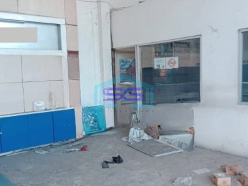 Disewakan Ruko Luas Bangunan  270 m² Lokasi Surabaya Kota