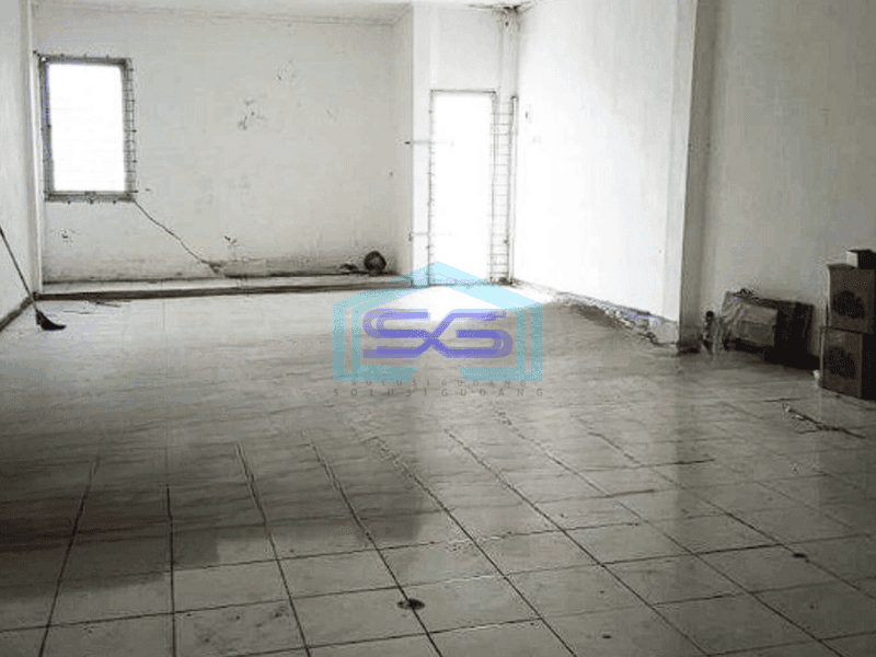 Disewakan Ruko Siap Pakai Luas Tanah 100m2 Terdiri 2 Lantai Daerah Malang