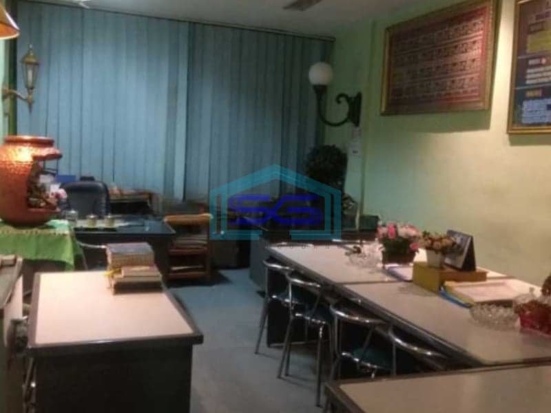Dijual Ruko di Tanjung Duren Jakarta Barat Luas Bangunan 210m2