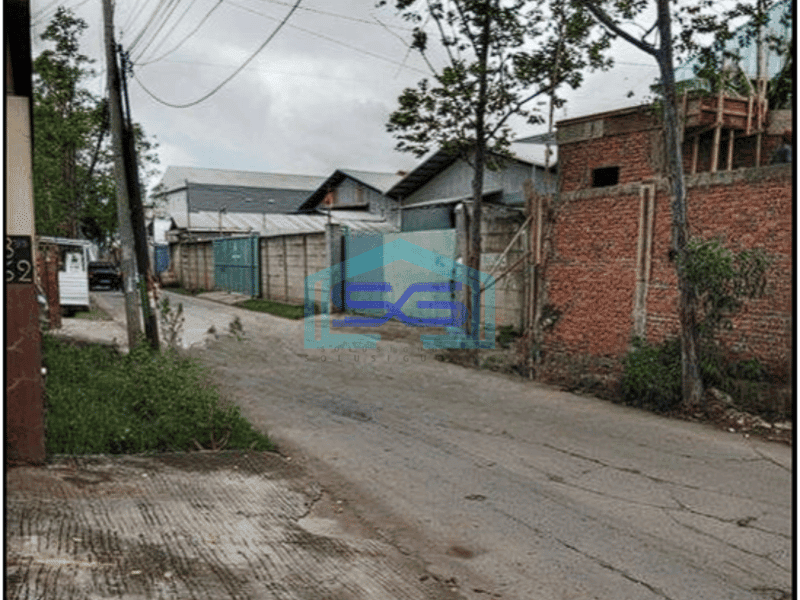 Disewakan gudang bagus 700m2 di Cipondoh