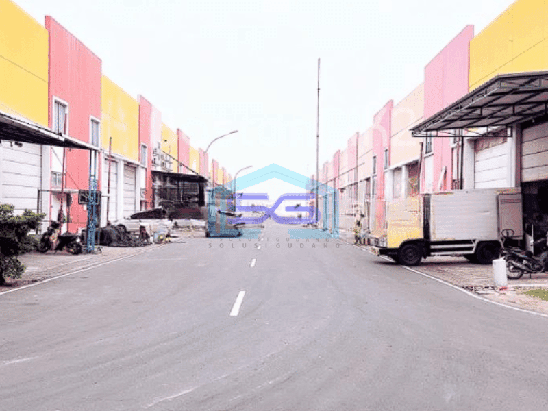 Disewakan Gudang Green Sedayu Bizpark Murah Cakung Jakarta Timur LT 162m2 Ready
