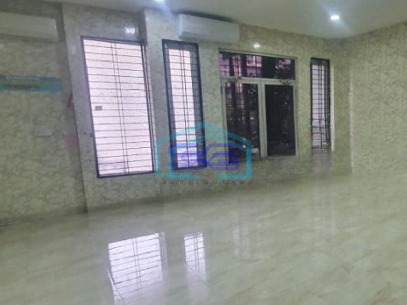 Dijual Gudang Luas Bangunan  2500 m² Lokasi Cengkareng Jakarta Barat