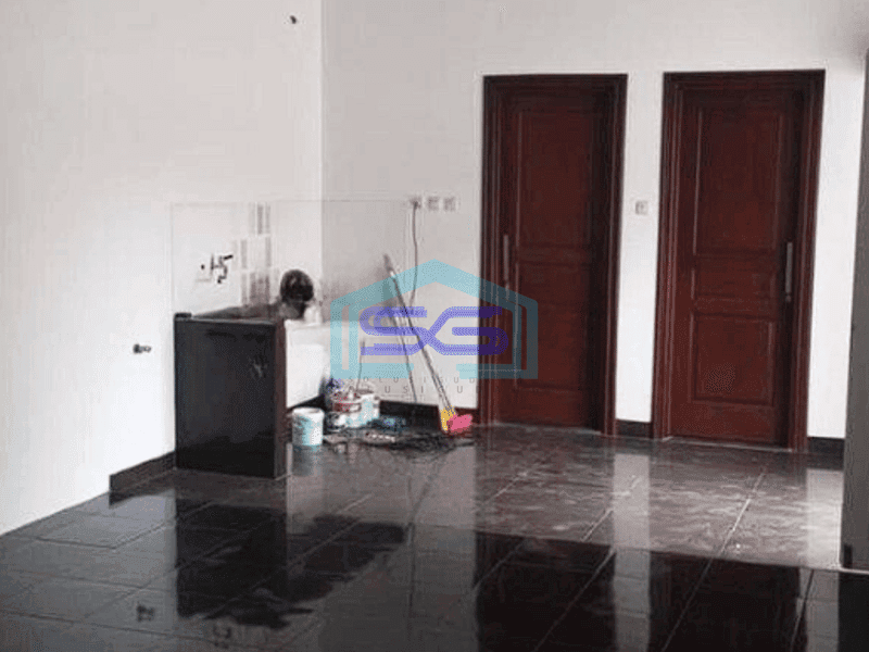Disewakan Gudang Open Space Berikut Kantor Di Joglo, Meruya Jakarta Barat LT 300m2