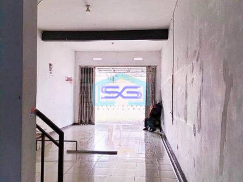 Disewakan Ruko Siap Pakai 2 Lantai LB 156m2 Daerah Malang