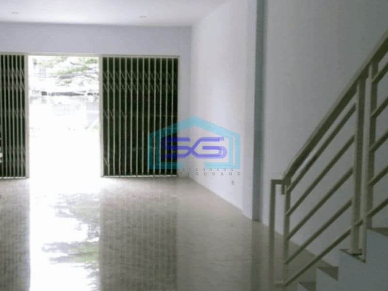 Disewakan Ruko Di Jl. H.Nawi Jakarta Selatan Luas Tanah 105m2
