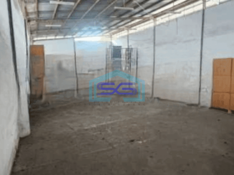 Disewakan Gudang Luas Bangunan  1300 m² di Kalideres Jakarta Barat