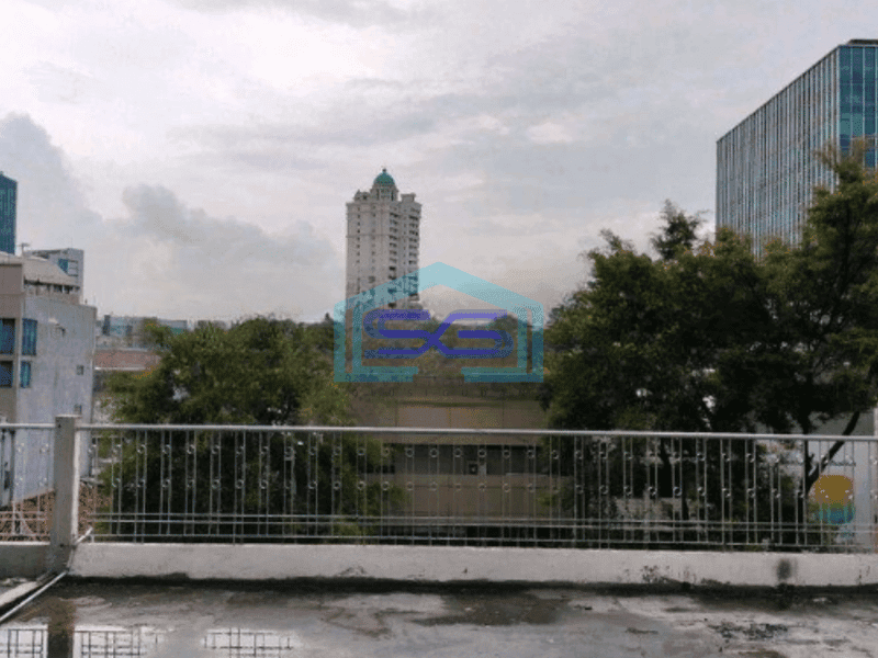 Disewakan Ruko Lokasi Strategis di Samping Metro Tanah Abang Luas Tanah 245 m²