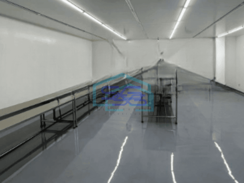 Dijual Gudang Akses Container Luas Bangunan  1100 m² di Dadap Tangerang Ada Kantor