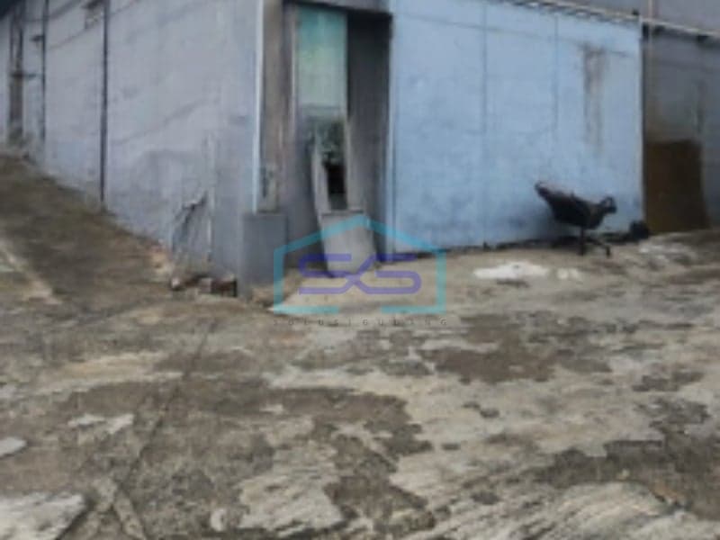 Disewakan Gudang Luas Tanah 1821 m² Bebas Banjir Siap Huni di Kalideres Jakarta Barat
