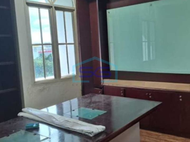 Disewakan Ruko Luas Tanah 100 m² Siap Huni di Daerah Jakarta Selatan