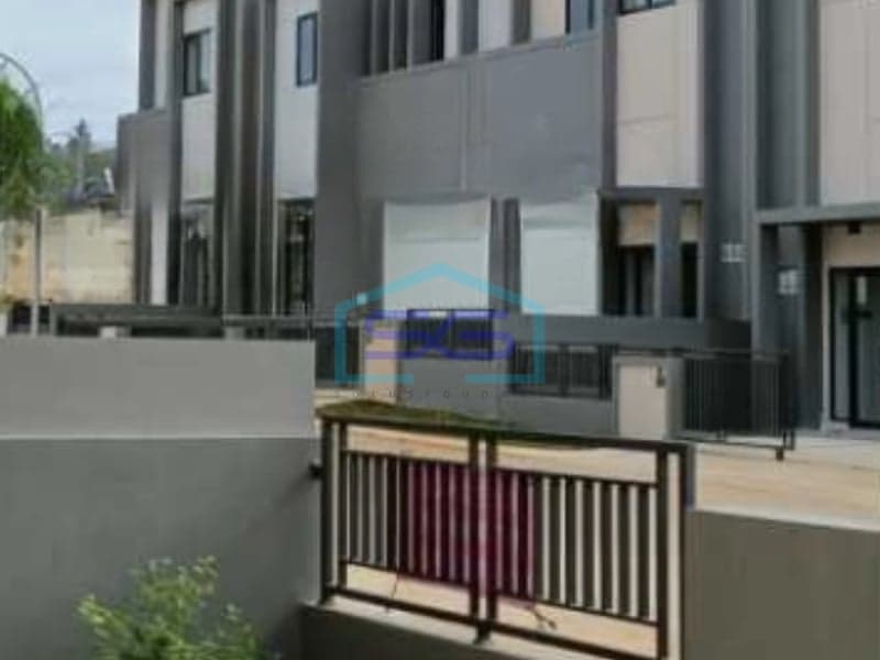 Disewakan Gudang Luas Tanah  180 m² Bebas Banjir Siap Huni di Ciater Tangerang Selatan