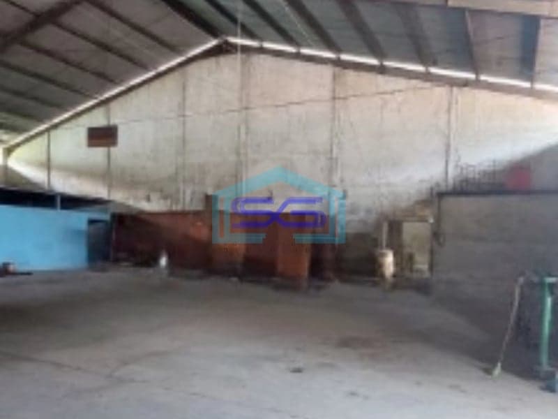 Dijual Murah Pabrik Luas Tanah 3685m2 Butuh Renovasi Akses Kontener 40 feet Kamal Jakarta Utara LT 3685m2