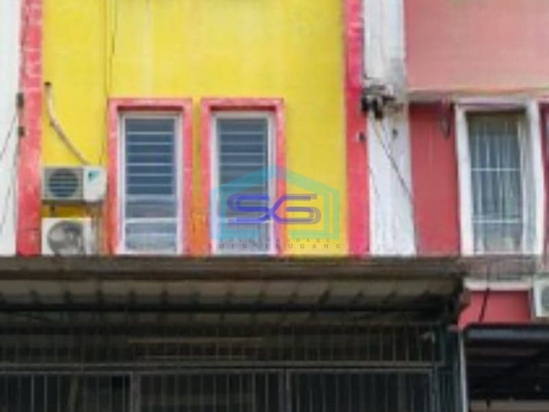 Disewakan  Ruko di Daerah Cipondoh Tangerang Siap Huni LB 320m2