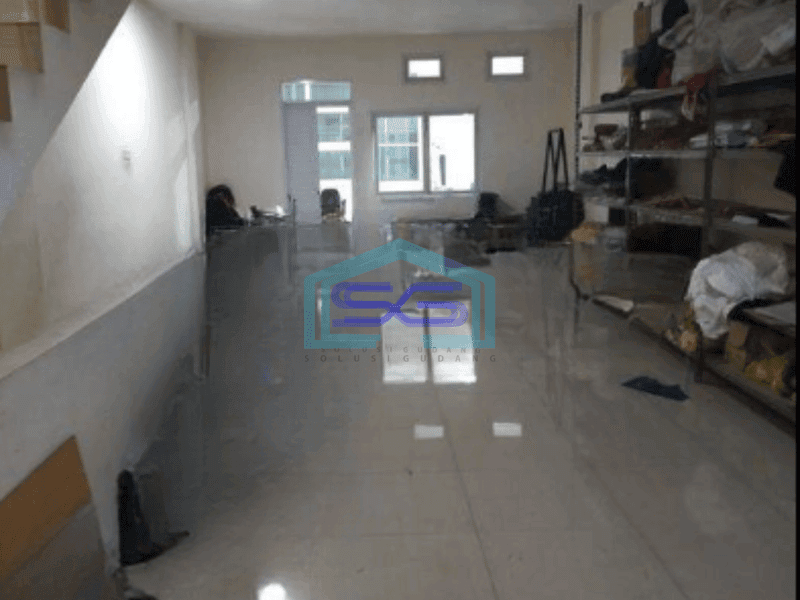 Dijual Ruko Luas Bangunan 400 m² di Dekat Pusat Kota Bandung