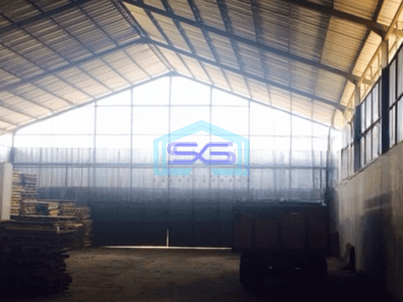 Disewakan Gudang Lokasi Sangat Strategis di Gede Bage Bandung Luas Tanah 3000 m²