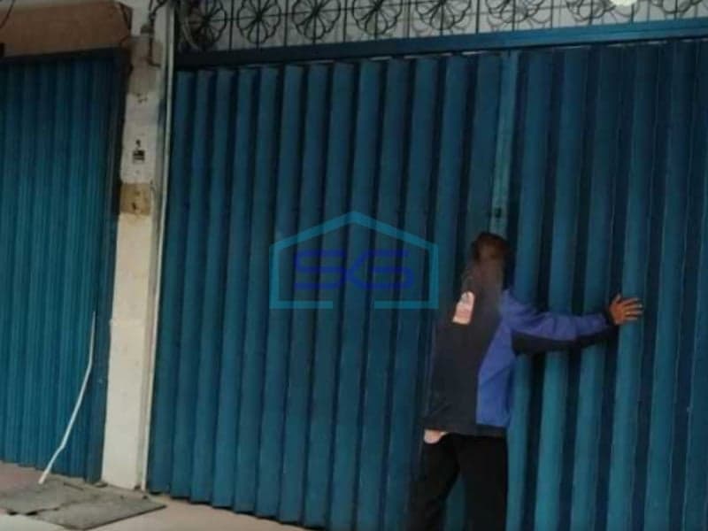 For Rent: Adjoined Shophouses in Kemayoran Timur, Central Jakarta, Building Area 540 sqm