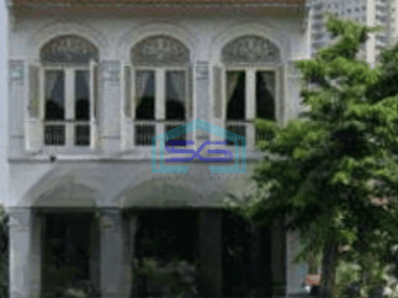 Disewakan Ruko di Pakuwon Indah Surabaya Luas Tanah 150 m²