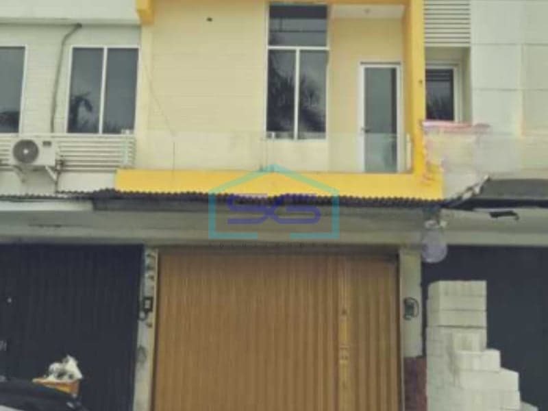 For Sale Shophouse Building Area 135 sqm Flood-Free Location in Cikupa Tangerang