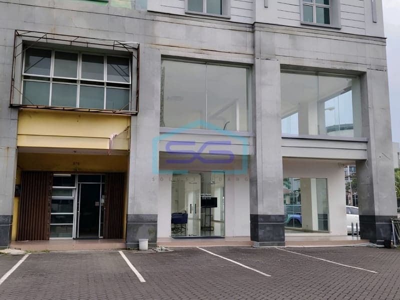Disewakan Ruko di Kelapa Gading Jakarta Utara Luas Bangunan 238 m²