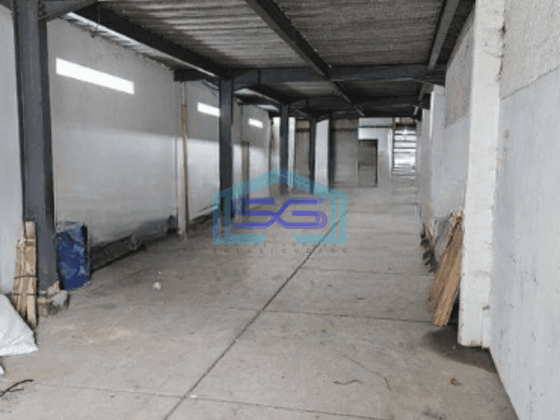 Dijual Gudang Luas Bangunan 985 m² Lokasi Strategis di Benda Tangerang