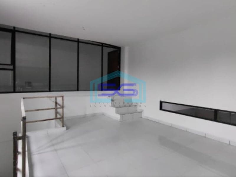 Disewakan  Gudang Baru Bsd Tangerang Selatan Luas Bangunan 750 m²