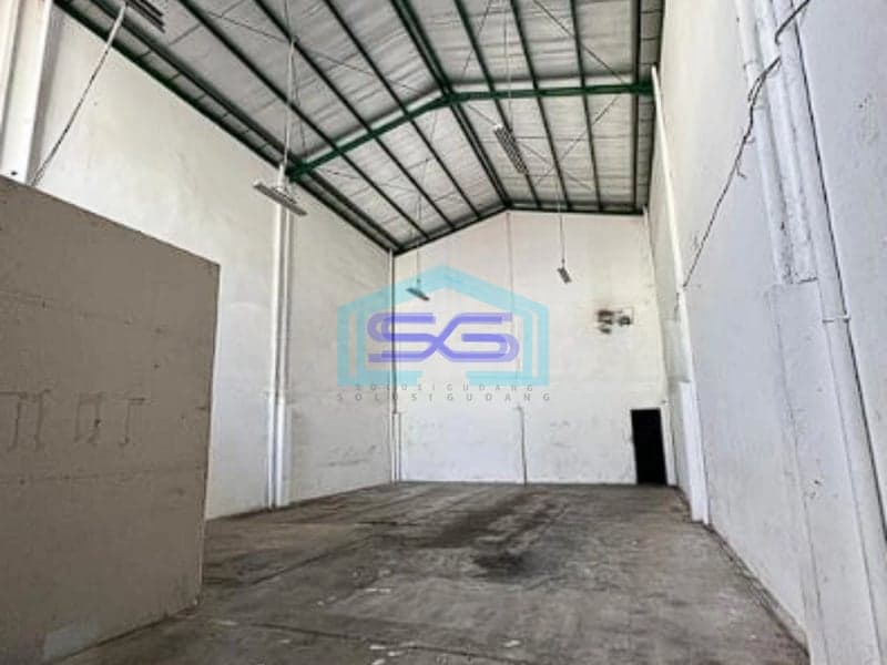 Disewakan Gudang Bizpark Jakarta Barat Bebas Banjir LB 300m2