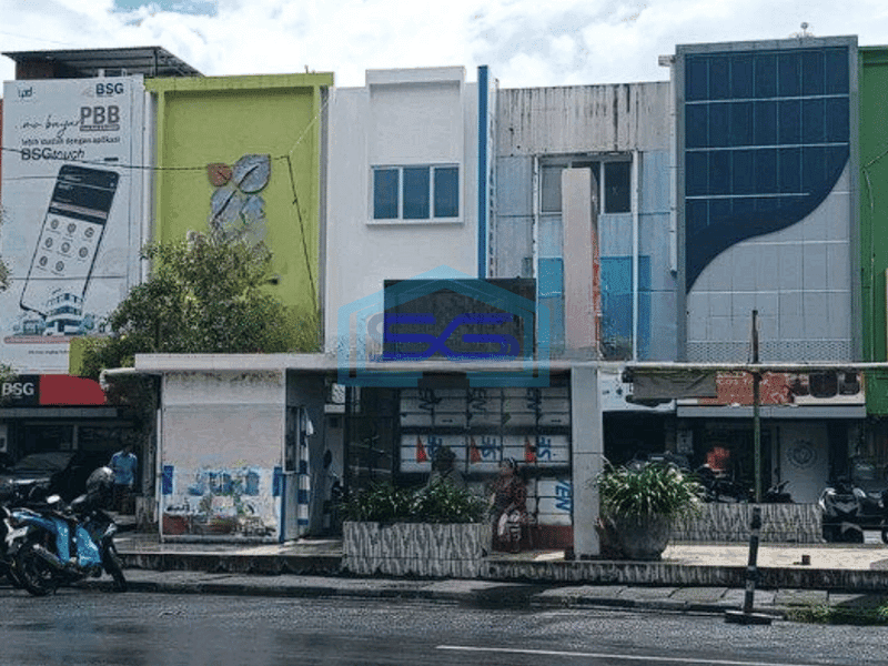 Dijual Ruko Pasar Segar Banting Harga Cocok Buat Kantor Dan Usaha di Manado LB 225m2