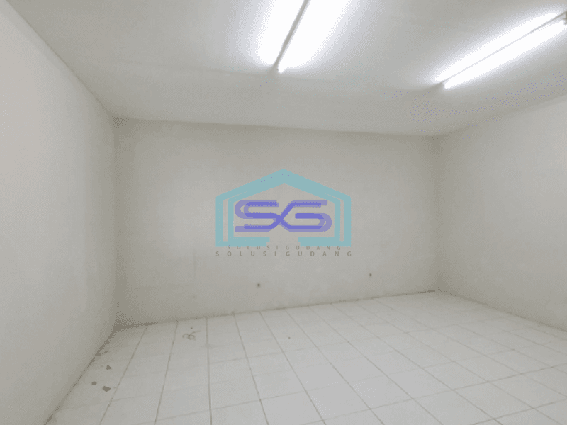 Disewakan Gudang Ada Kantor Lokasi Bebas Banjir di BSD Tangerang Luas Bangunan  500 m²