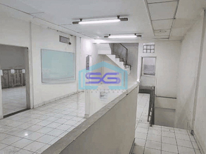 Dijual Ruko 3 Lantai Strategis Kopo Bandung SHM Luas Bangunan 400m2