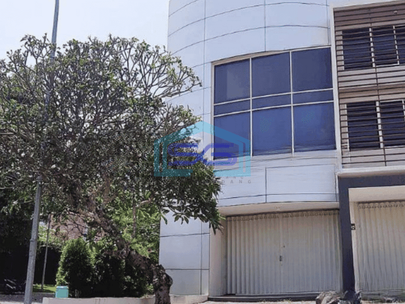 Dijual Ruko Strategis 3 Lantai Luas Bangunan  216 m² di Kalasan Sleman