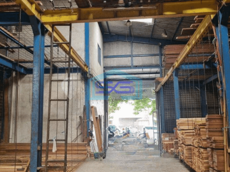 Disewakan Ruko Daerah Cibabat Cimahi Strategis LB 350m2