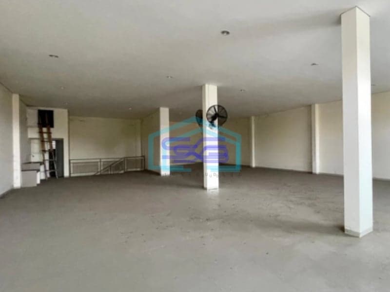 Disewakan Ruko 2 Lantai Strategis di Jalan Ir Juanda Solo LB 354m2