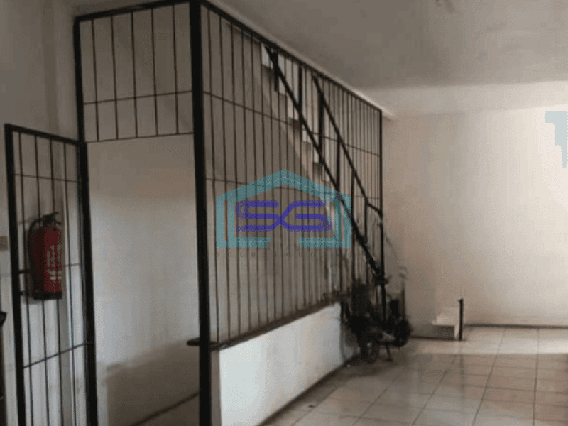 Dijual Ruko Lokasi Strategis Luas Bangunan 450 m² di Cihampelas Bandung