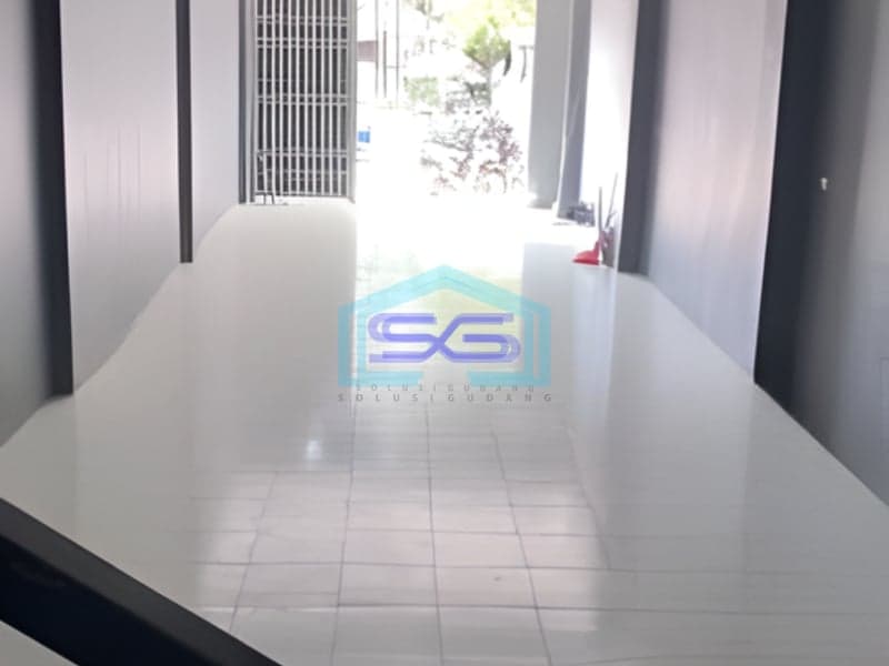 Disewakan Ruko Luas Tanah 200 m² Lokasi Strategis di Banjarmasin
