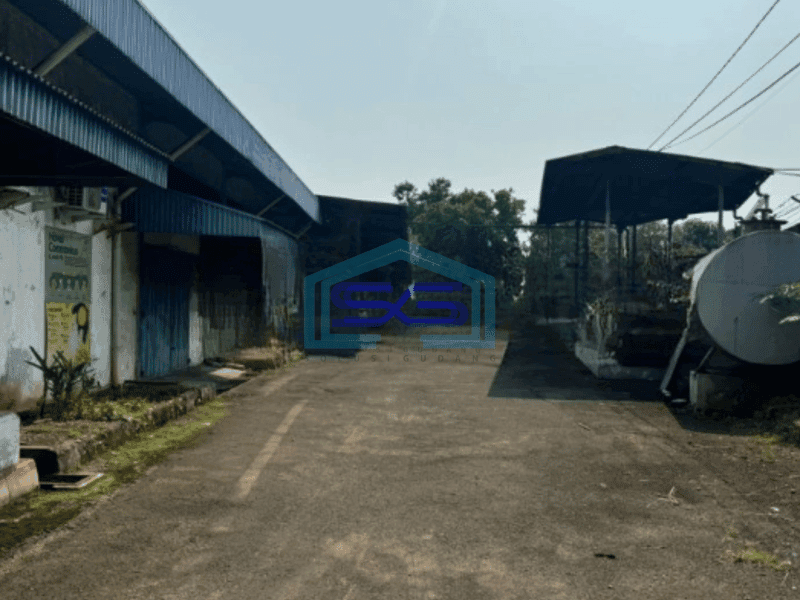 Dijual Gudang di Daan Mogot Tangerang Luas Tanah  4027 m² Ada Kantor