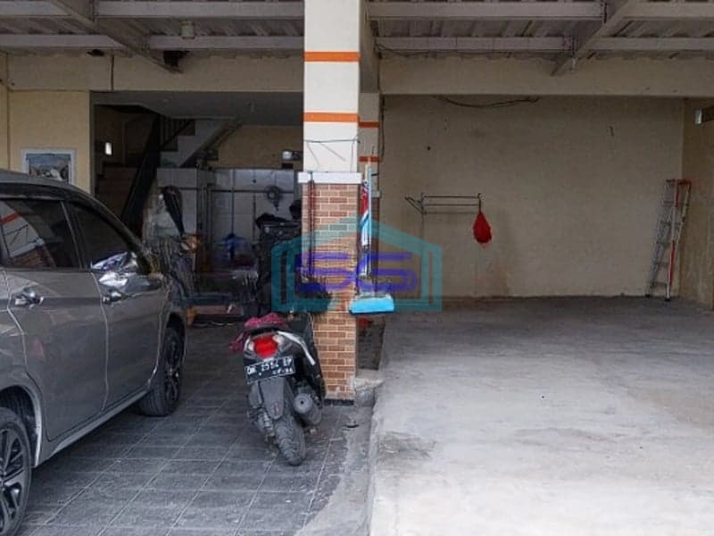 Dijual Kantor Gudang 2 Lantai di Muditaki Badung Bali LB 300m2