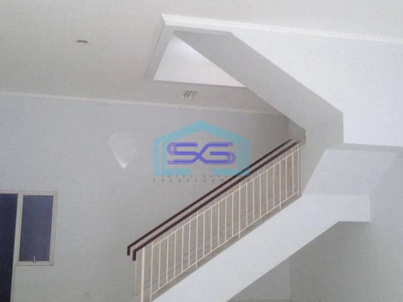 Disewakan Ruko 3 Lantai di Tangerang LB 240m2